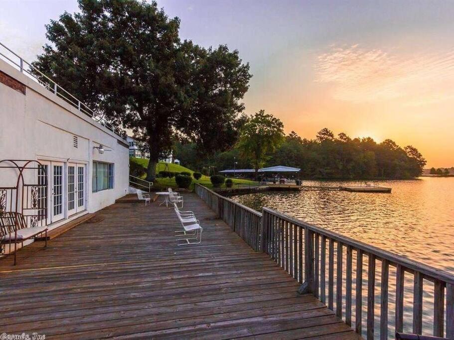 LAKEFRONT 7 MIN to OAKLAWN&10 MIN to DOWNTOWN STR License #A22-0004 Hot Springs Exterior foto