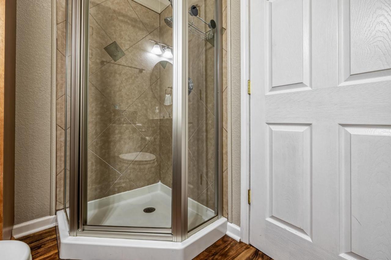 LAKEFRONT 7 MIN to OAKLAWN&10 MIN to DOWNTOWN STR License #A22-0004 Hot Springs Exterior foto