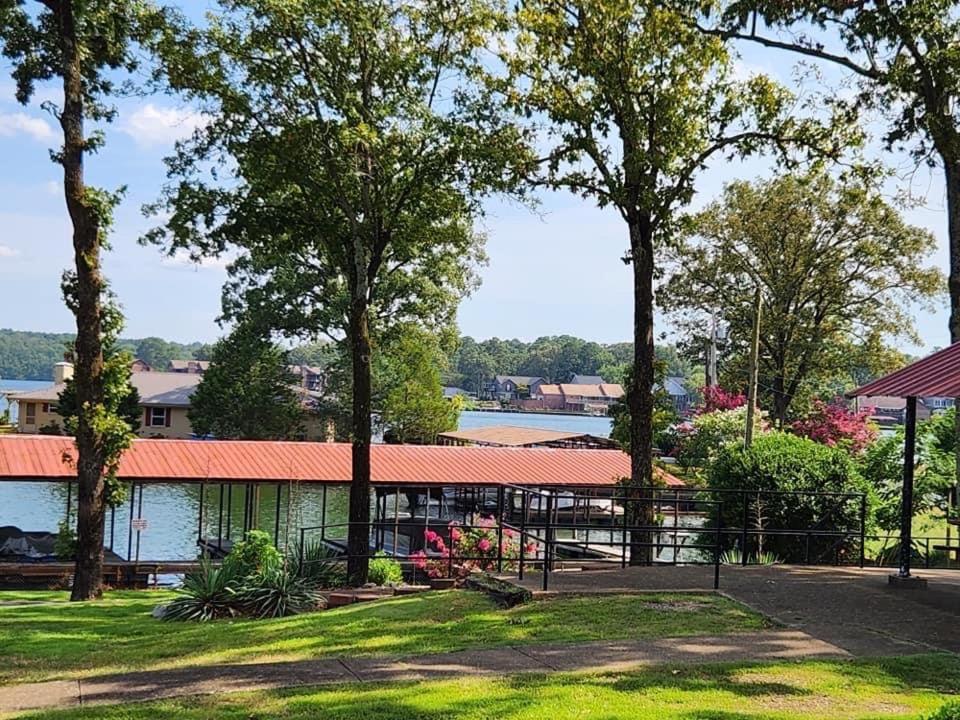 LAKEFRONT 7 MIN to OAKLAWN&10 MIN to DOWNTOWN STR License #A22-0004 Hot Springs Exterior foto